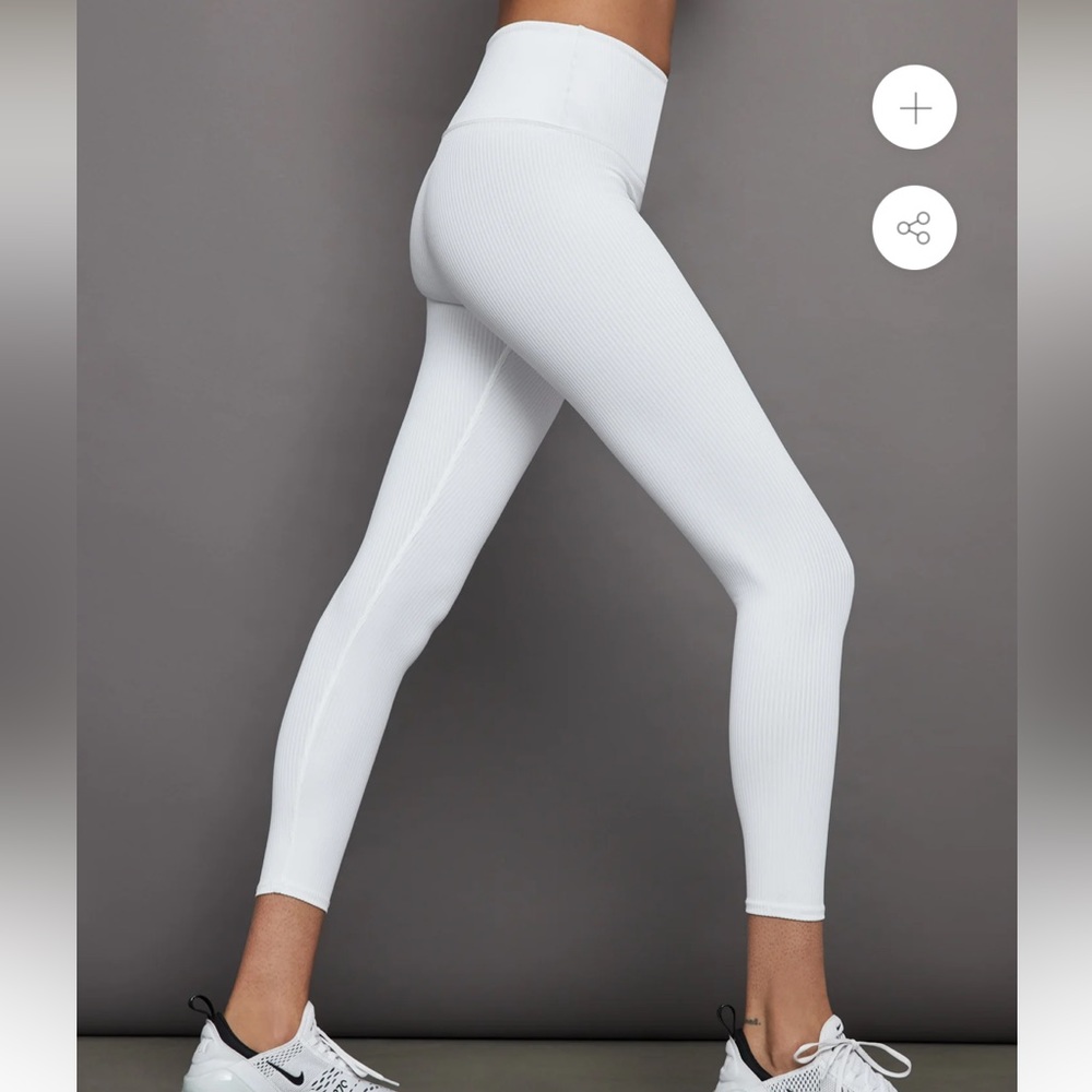 Carbon 38 white ribbed leggings size medium